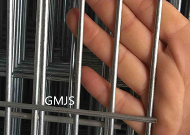 Chiny 2,0-4,0mm ocynkowane spawane drutu panele ogrodzeniowe dla małych klatek zwierząt dostawca